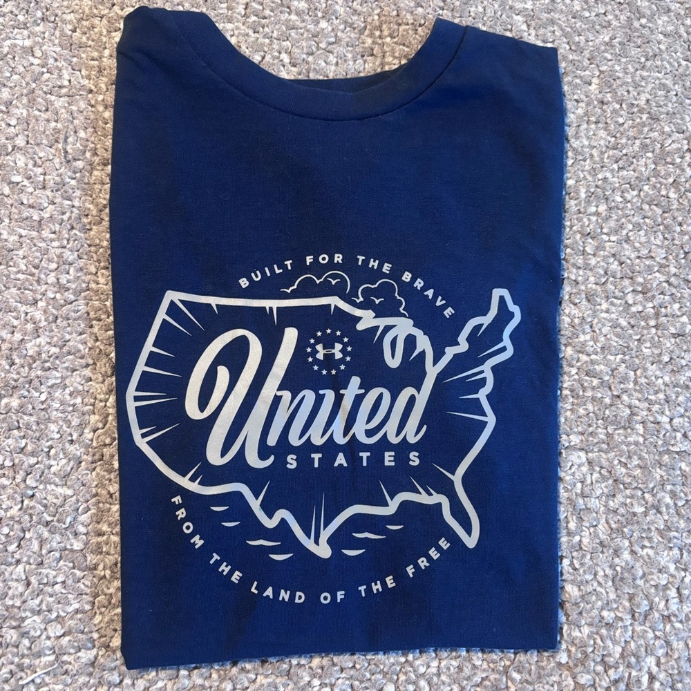 Under Armour Navy Blue Short Sleeve Tee with USA Graphic